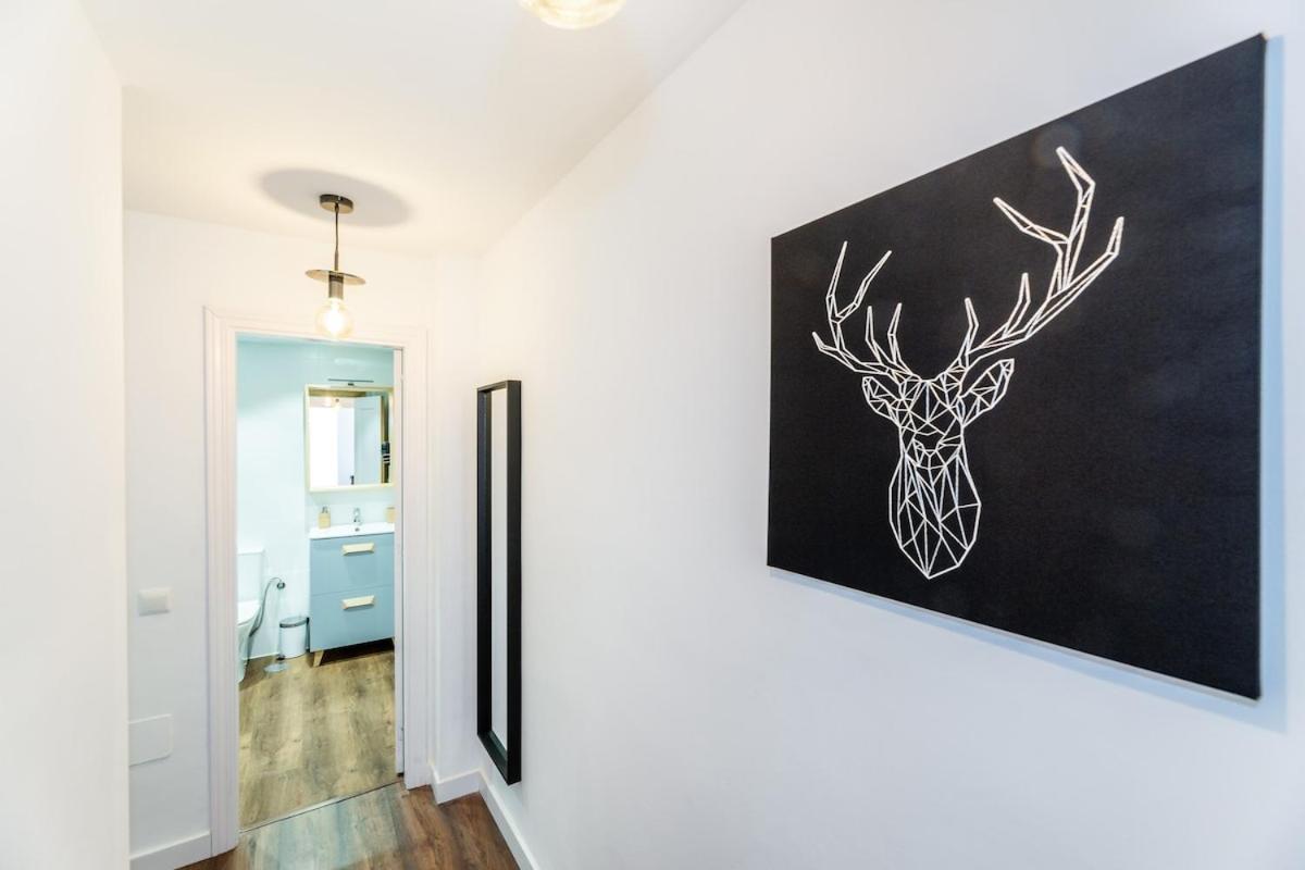 C29 - Trendy Central Apartment With Small Parking And Terrace มาลากา ภายนอก รูปภาพ